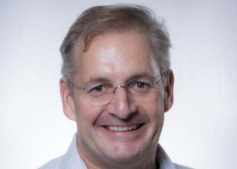 Intro afbeelding voor interview: “Soms zit je in een weiland en soms zit je in de binnenstad in de achtertuin van mensen. ”